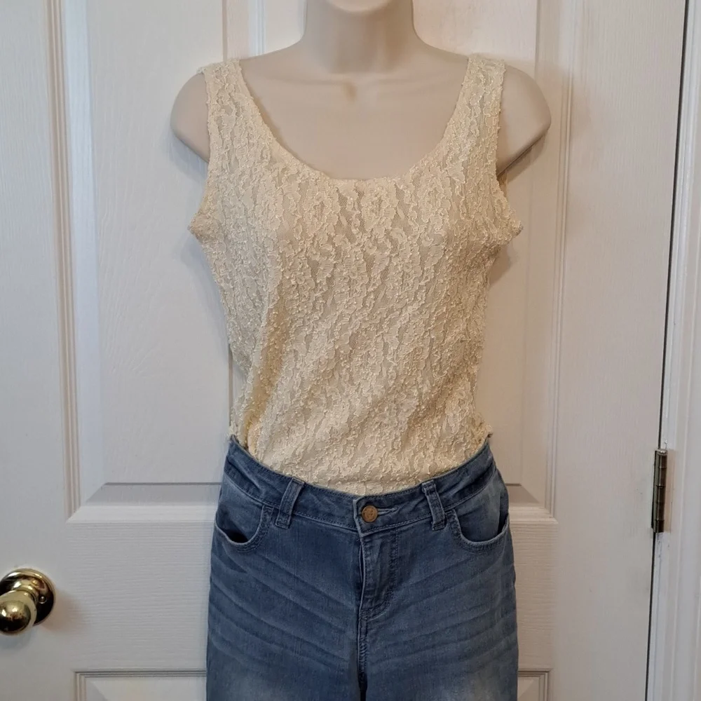 2-pc Lace Top Set - Picture 11 of 12